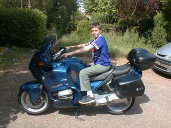 1100 RT 4
